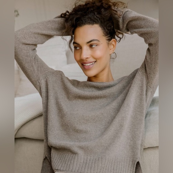 Jenni Kayne Everyday Sweater Cashmere Wool Blend - Picture 8 of 15